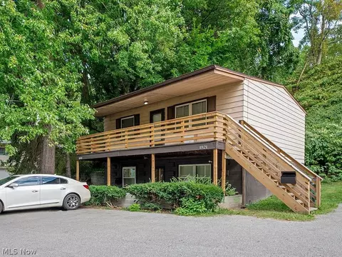 1921 Preston Ave, Akron, OH 44305