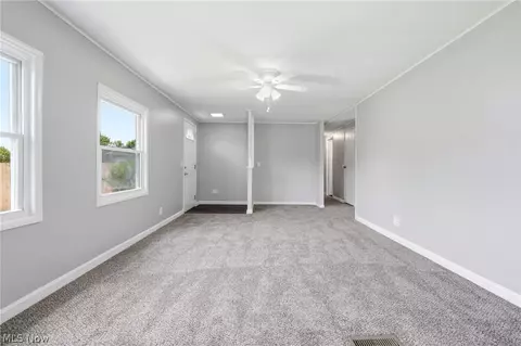 Living - 490 Arabian Ct, Lagrange, OH 44050 photo 3 of 5