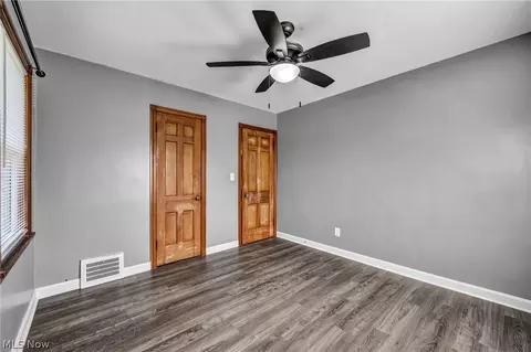 Other - 208 Longfellow St, Elyria, OH 44035 photo 3 of 8