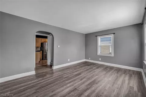 Living - 208 Longfellow St, Elyria, OH 44035 photo 5 of 5