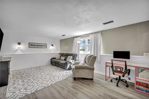 Other - 127 Edgefield Dr, Elyria, OH 44035 photo 10 of 13