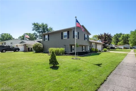 Other - 127 Edgefield Dr, Elyria, OH 44035 photo 1 of 13