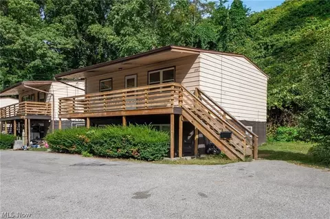 1927 Preston Ave, Akron, OH 44305