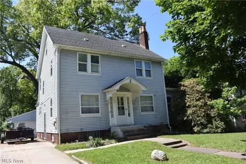 1020 Falls Ave, Cuyahoga Falls, OH 44221