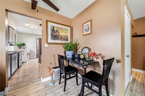 Entry Way - 4820 Forest Rd, Mentor, OH 44060 photo 1 of 2