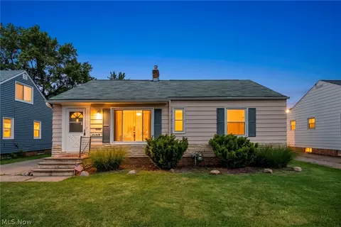 28815 Alton Rd, Wickliffe, OH 44092