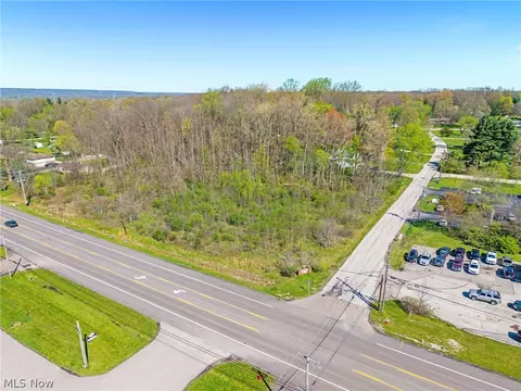 Aurora Road, Sagamore Hills, OH 44067