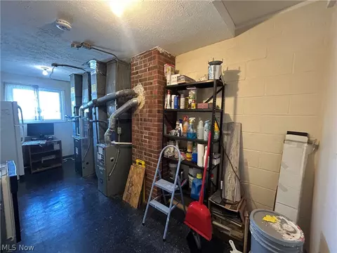 1422 E 264th St, Euclid, OH 44132 photo 27
