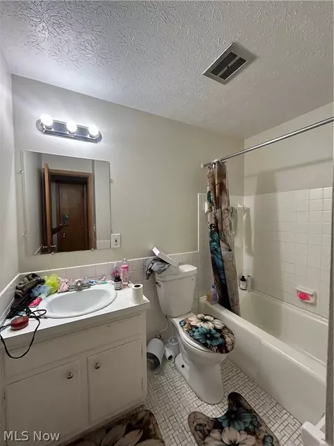 1422 E 264th St, Euclid, OH 44132 photo 16