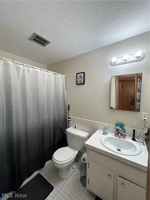 1422 E 264th St, Euclid, OH 44132 photo 24