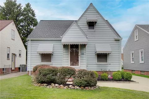 7612 Ira Ave, Brooklyn, OH 44144