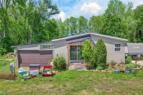 3359 Orion St NW, North Canton, OH 44720