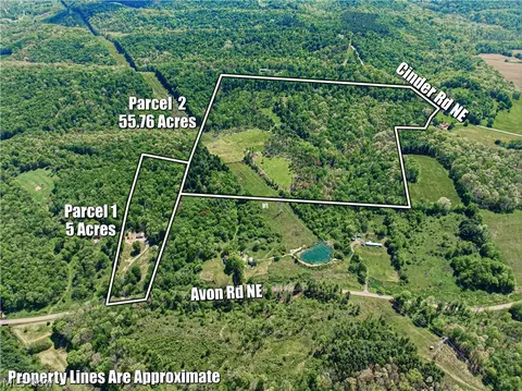 7220 Avon Rd NE, Carrollton, OH 44615