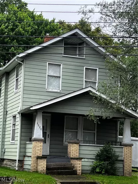 2283 East Ave, Akron, OH 44314