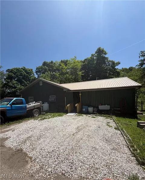 15692 Sligo Rd, Kimbolton, OH 43749