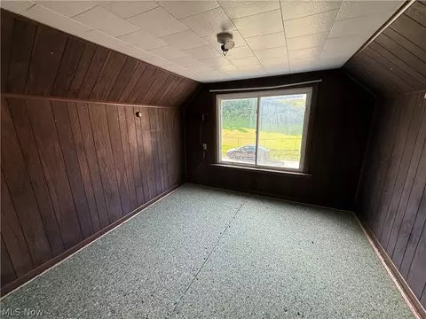 Bedroom - 155 Webster Ave, Weirton, WV 26062 photo 4 of 4