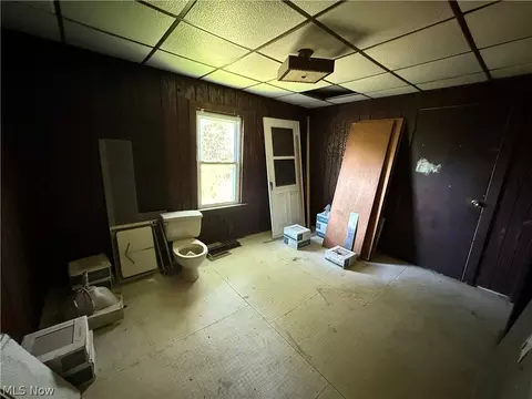 Bedroom - 155 Webster Ave, Weirton, WV 26062 photo 2 of 4