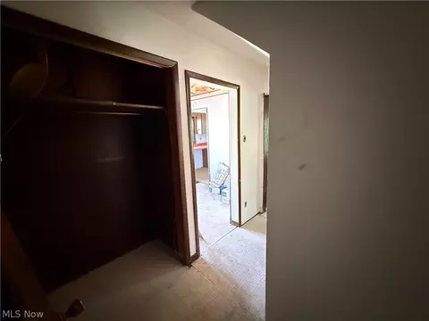 Entry Way - 155 Webster Ave, Weirton, WV 26062 photo 3 of 5