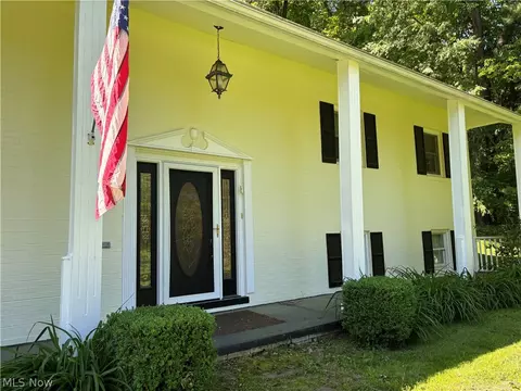 Exterior - 514 Michael Ln, Zoar, OH 44697 photo 2 of 9