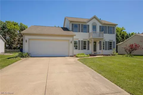 1424 Timbertop Dr, Tallmadge, OH 44278