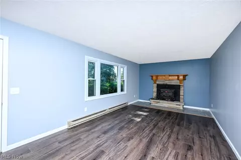 147 Pine St, Creston, OH 44217 photo 8