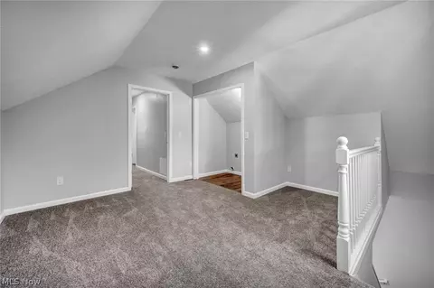 Entry Way - 1319 Walnut Rd SE, Massillon, OH 44646 photo 11 of 12