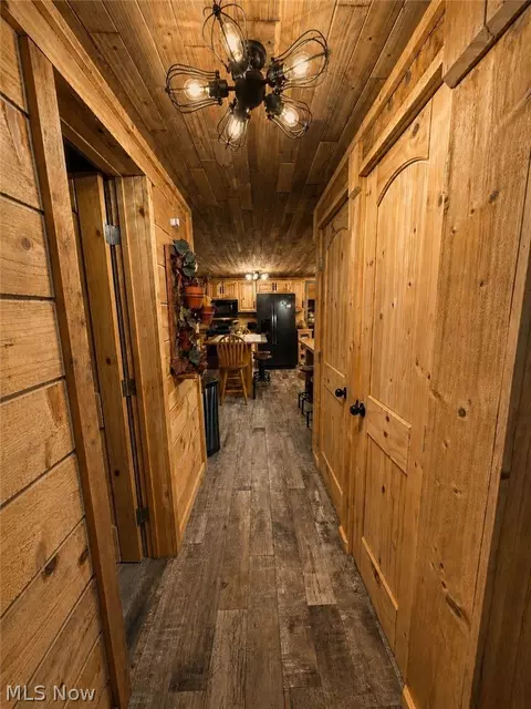 Entry Way - 39942 Poland Rd, Flushing, OH 43977 photo 4 of 5