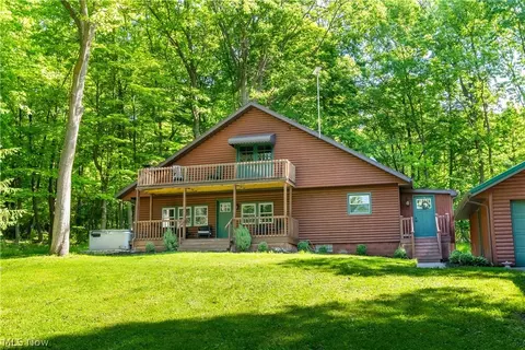 27708 Winona Rd, Salem, OH 44460