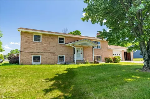 72-74 Briarcliff Ave NE, Alliance, OH 44601