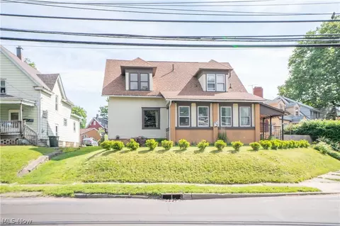 1302 Fulton Rd NW, Canton, OH 44703