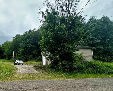 1028 Arbor Rd NE, Minerva, OH 44657