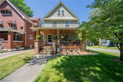 4220 W 36th St, Cleveland, OH 44109