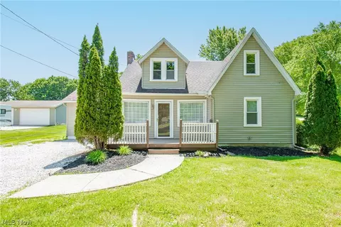 1042 Newton St, Tallmadge, OH 44278
