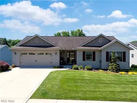 848 Hemlock Trl, Orrville, OH 44667