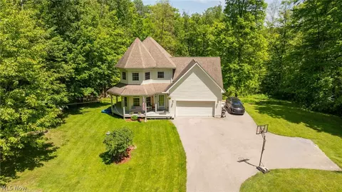 11795 Kile Rd, Chardon, OH 44024