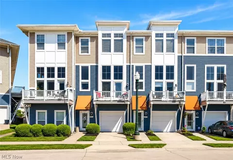 361 Freshwater Dr, Lorain, OH 44052