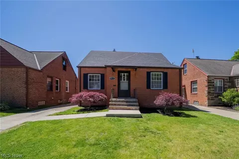 14531 Orchard Park Ave, Cleveland, OH 44111
