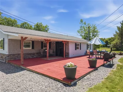 20101 Western Reserve Rd, North Benton, OH 44449