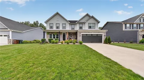 35524 Crystal Creek Ct, Grafton, OH 44044