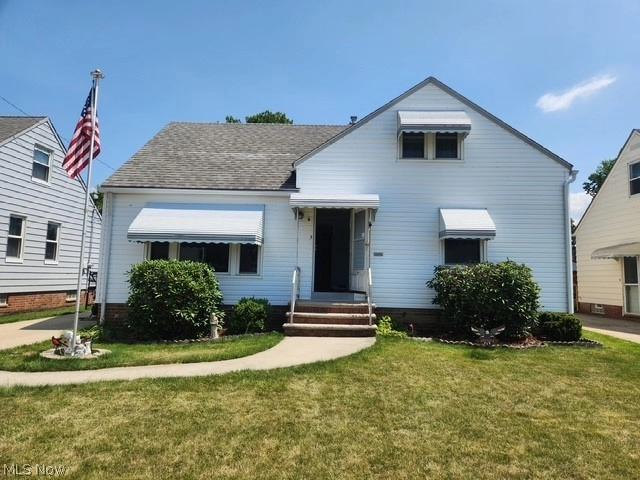28928 Blissfield Dr, Willowick, OH 44095