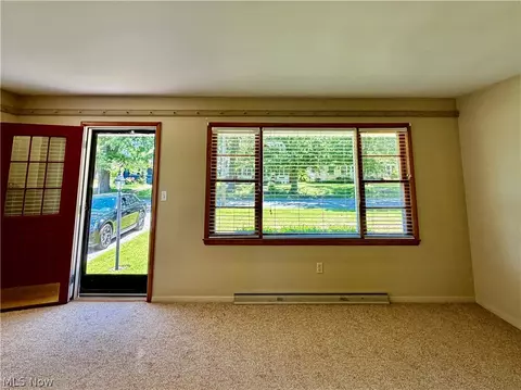 Living - 4309 State Rd, Ashtabula, OH 44004 photo 3 of 3