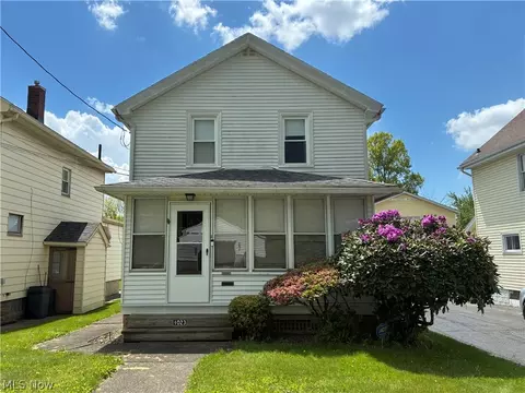 1023 South St, Niles, OH 44446