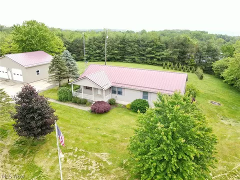 49222 Taylor Rd, Negley, OH 44441