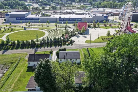 View/Area - 2123 Clearview Ave NW, Canton, OH 44708 photo 3 of 5
