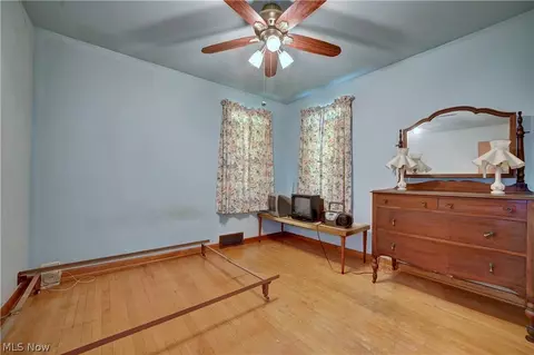 Bedroom - 2123 Clearview Ave NW, Canton, OH 44708 photo 1 of 3
