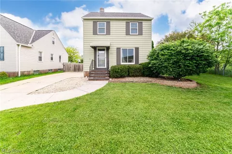3136 W 138 St, Cleveland, OH 44111
