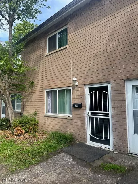797 Babbitt Rd #30, Euclid, OH 44123
