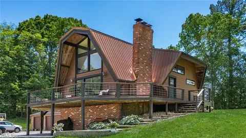 1680 Millersburg Rd, Utica, OH 43080