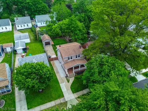 View/Area - 925 E 224th St, Euclid, OH 44123 photo 1 of 3