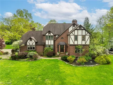 6974 Militia Hill St NW, Canton, OH 44718